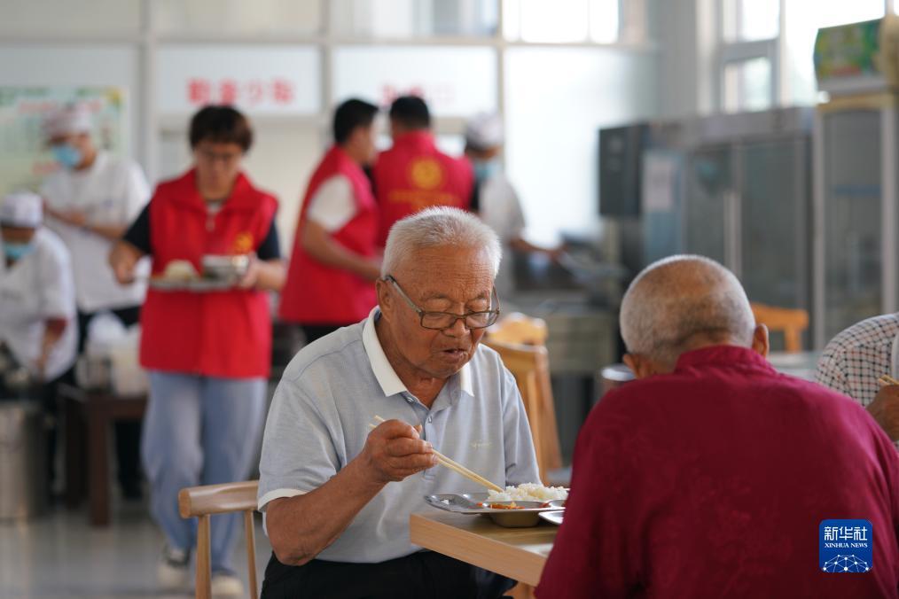 下载真人斗牛